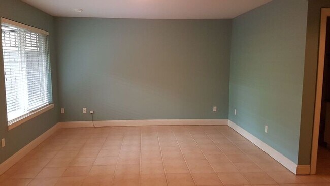 Photo du bâtiment - 19367 72A Av