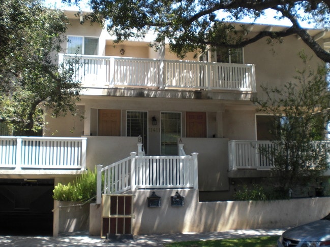 Building Photo - 11411 Dilling St