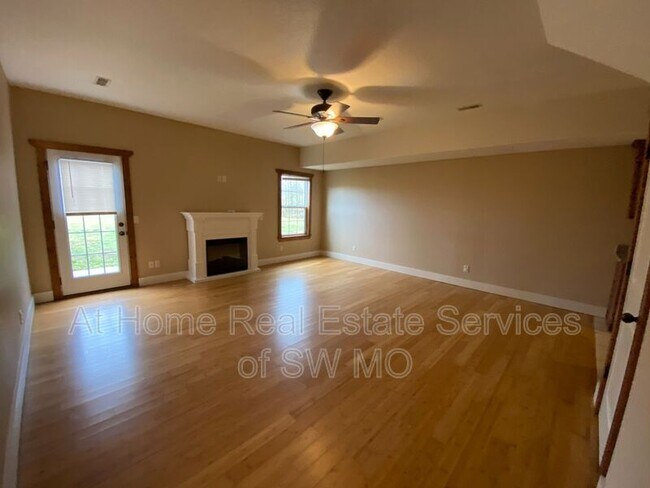 Building Photo - 2183 W Bingham St