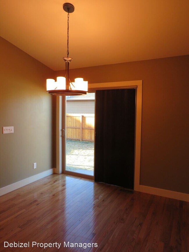 Foto del edificio - 5 br, 3 bath House - 1446 Chesapeake Lane ...