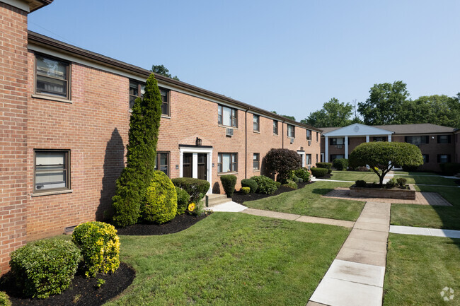 Bridgeton Apartments - Apartments in Woodbridge, NJ | Apartments.com