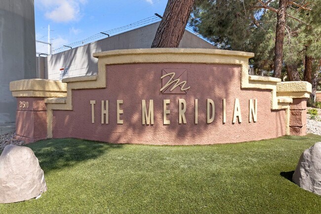 Building Photo - Luxurious 1-Bedroom Condo Just Steps from ...