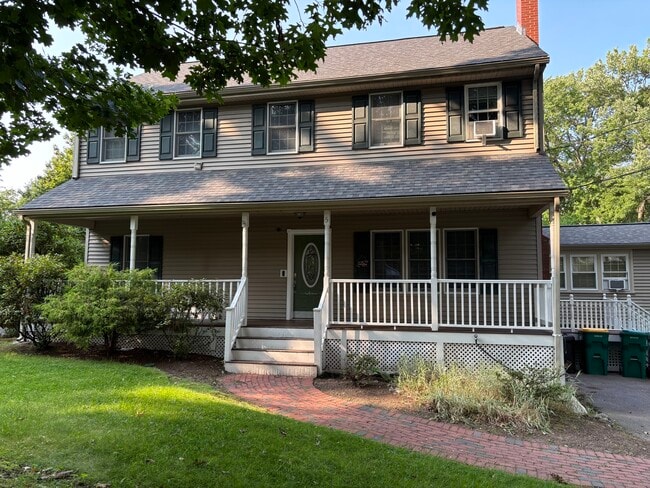 Building Photo - 5 Pine Grove Ave