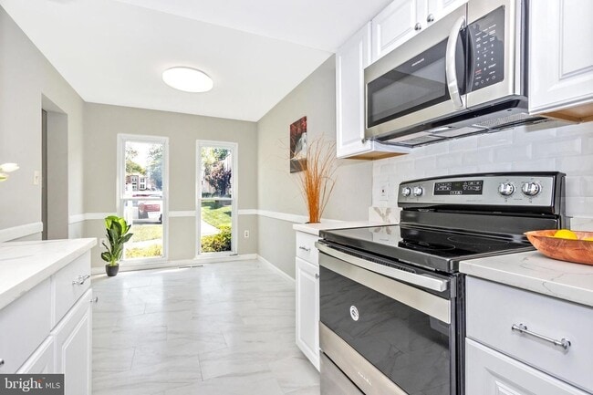 Building Photo - 7249 Mill Run Dr