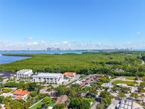 Building Photo - 101 Crandon Blvd