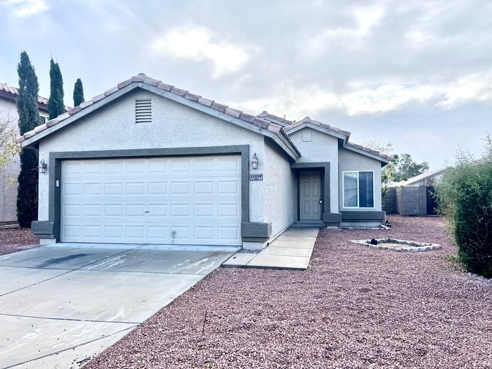 Primary Photo - $650 OFF MOVE-IN COSTS!!! MOVE IN READY!