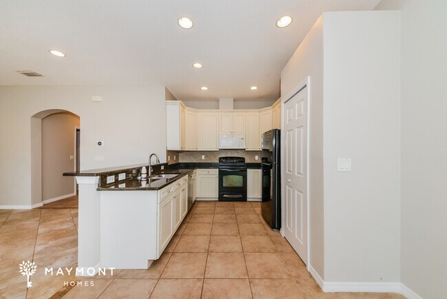 Foto del edificio - 716 Griffen Heights Ct