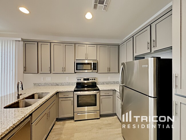 Foto del edificio - 2929 N 28th St