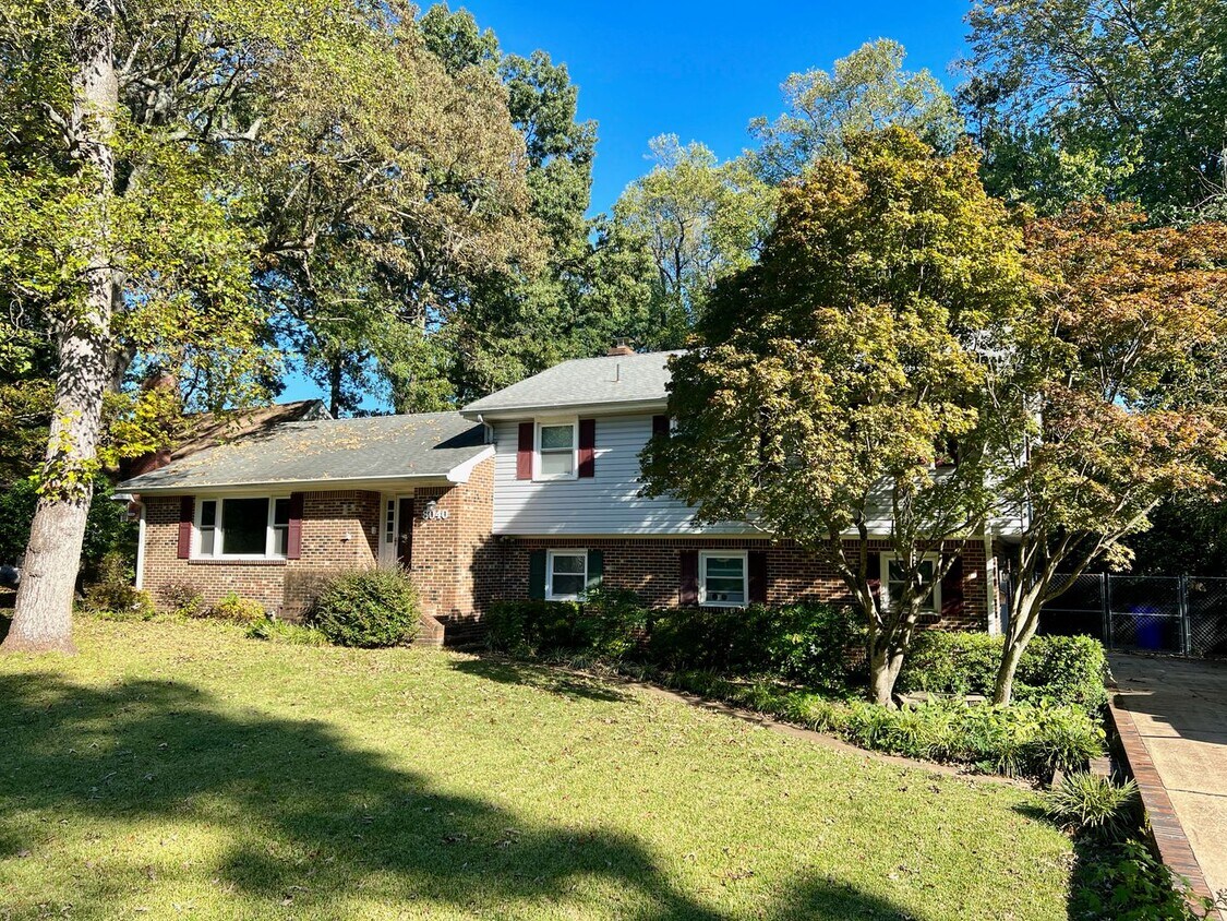 Primary Photo - 3BR Single Family Home with an OFFICE!