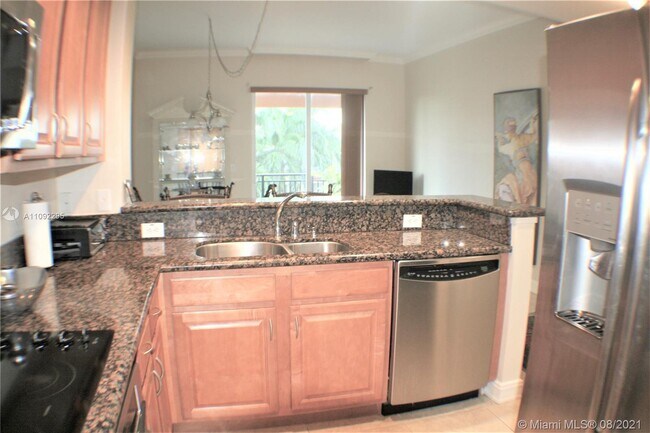 Foto del edificio - 16102 Emerald Estates Dr