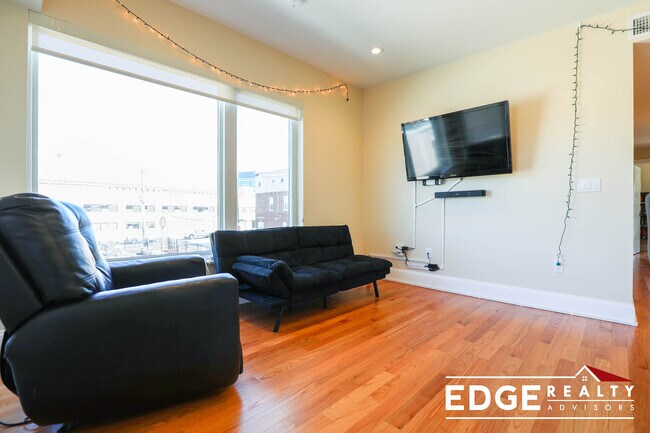 Foto del edificio - 9 Glencoe St