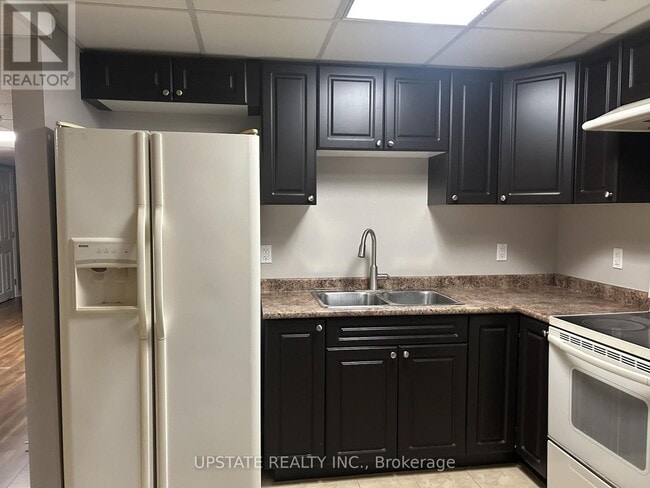 Building Photo - 135 Via Carmine Ave