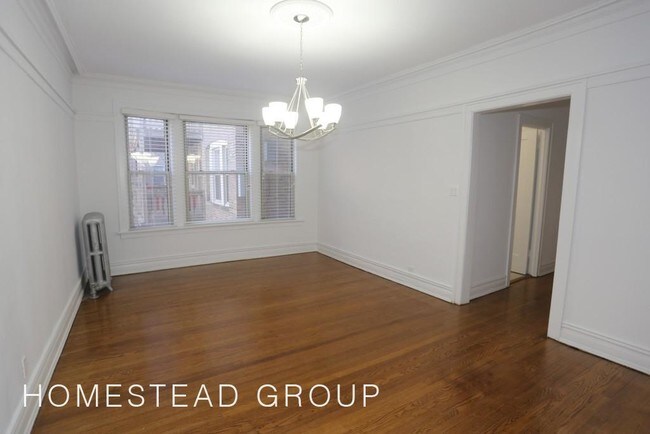 Building Photo - 1216 W Lunt Ave