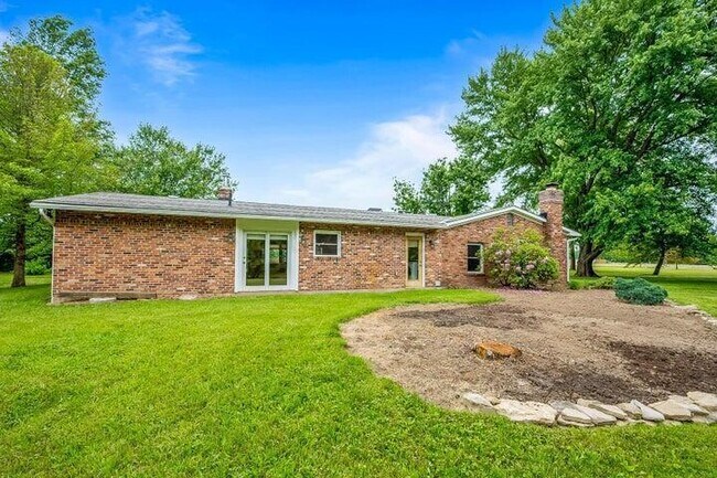 Building Photo - 3407 Bean-Oller Rd