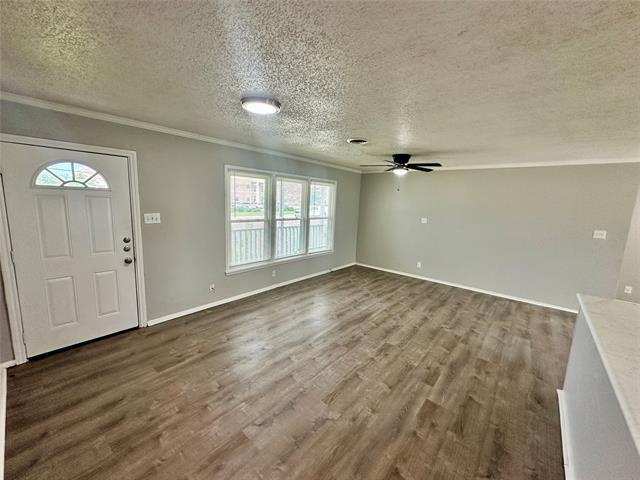 Foto del edificio - 4114 Rufe Snow Dr