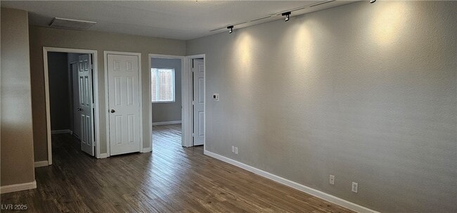 Building Photo - 129 Beech St