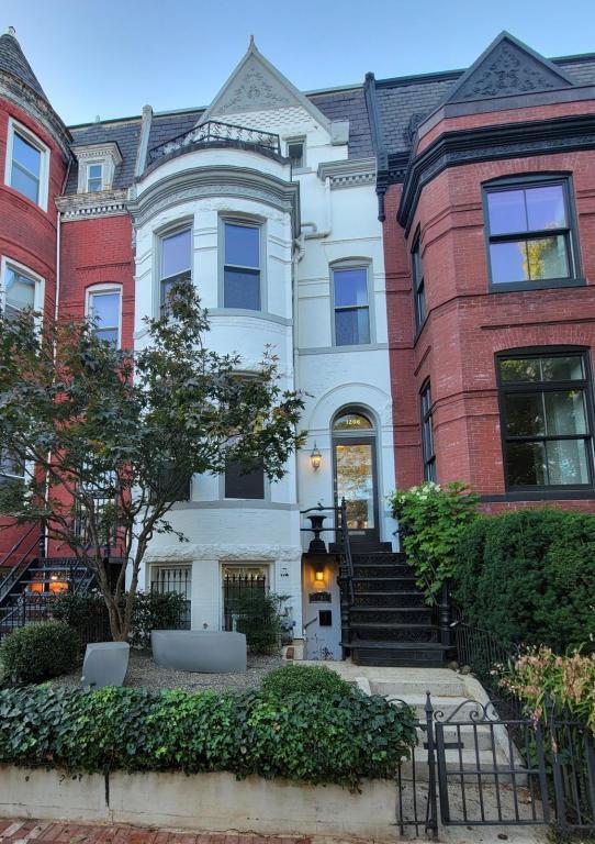 Foto principal - 1206 T St NW Washington, D.C. USA
