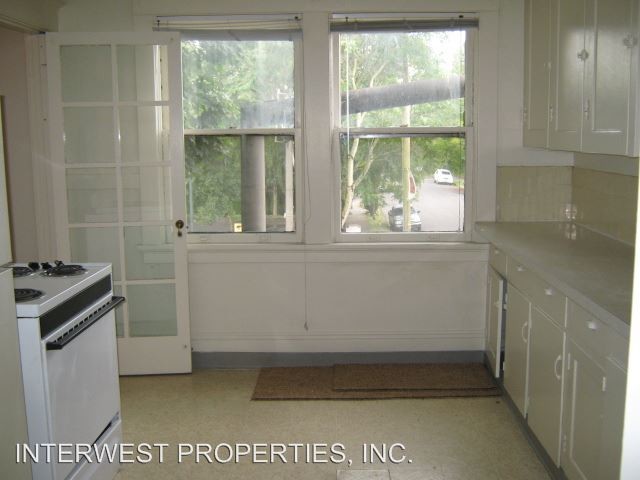 Foto del edificio - 2948-2948 NE Martin Luther King Jr Blvd