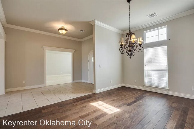 Building Photo - 4 br, 3 bath House - 3121 NW 164th Ter