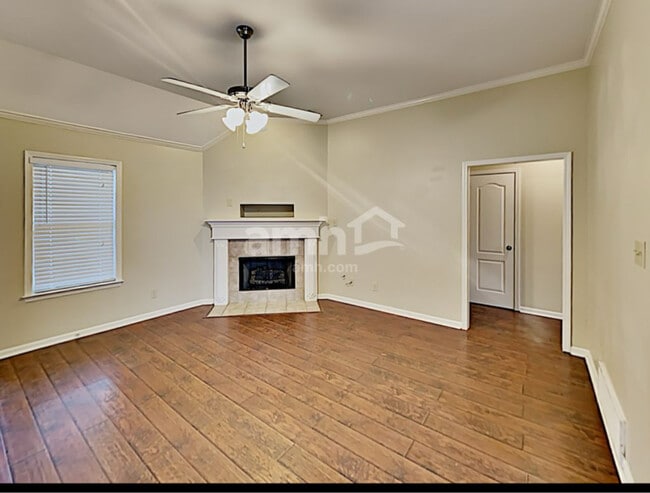 Building Photo - 1123 Tara Dr