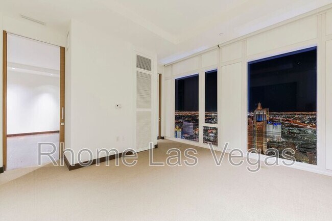 Foto del edificio - 3750 Las Vegas Blvd S