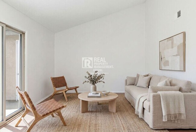 Foto del edificio - 4201 W 5th St