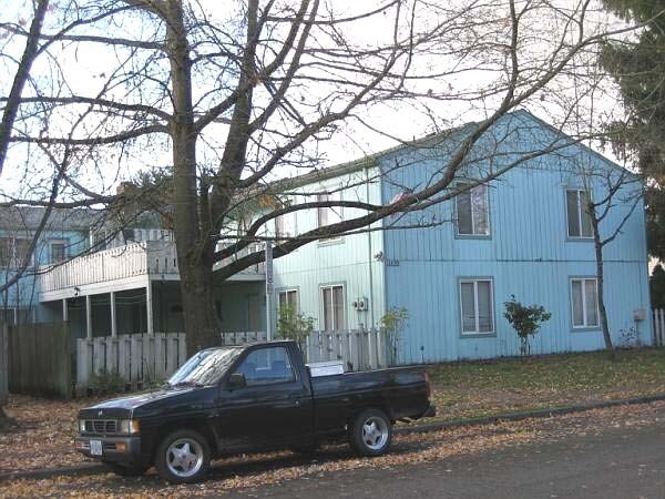 Building Photo - 3421-3429 SW 125th Ave