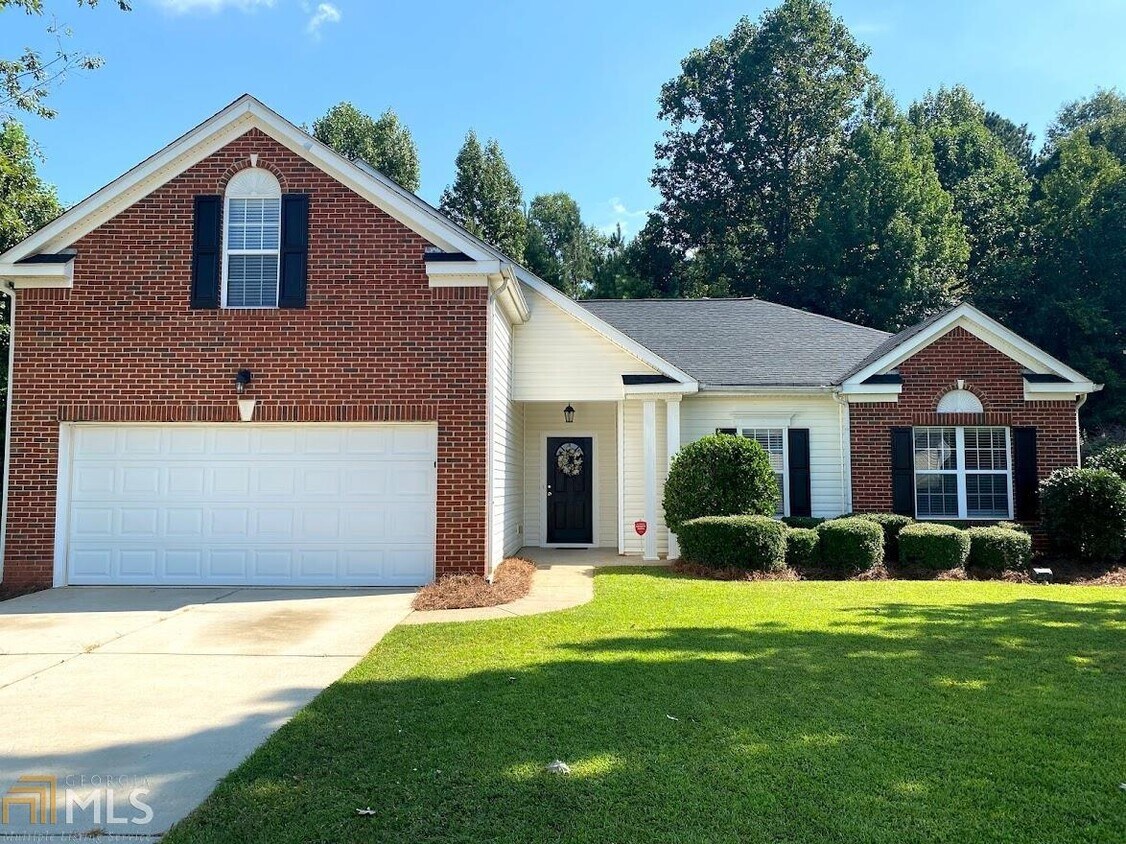 4240 Medlock Park Dr SW, Snellville, GA 30039 House Rental in