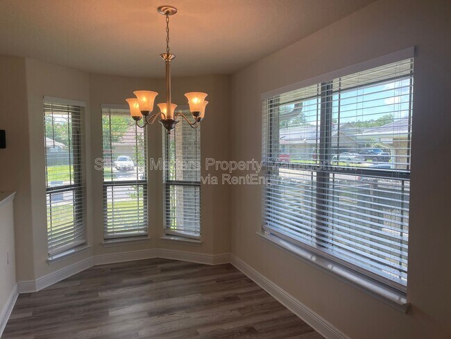 Foto del edificio - 4170 Roosevelt Way