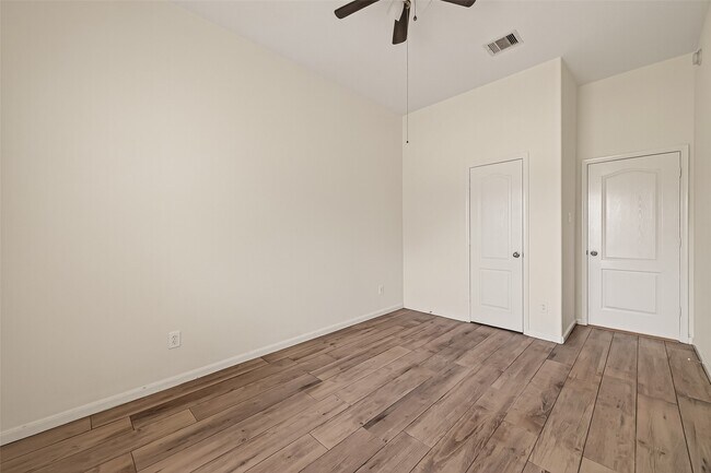 Foto del edificio - 9202 Sorrell Hollow Ln