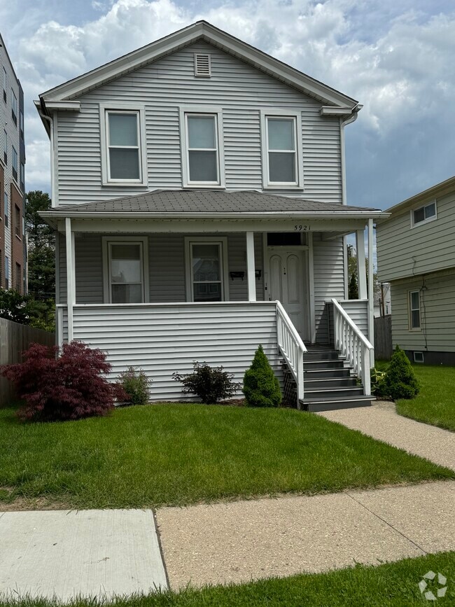 Building Photo - 5921 5th Ave