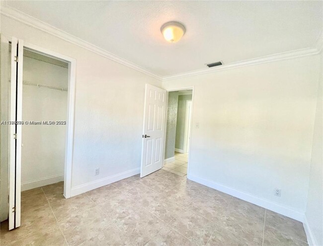 Foto del edificio - 3 bedroom in Hollywood FL 33021