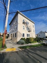 Building Photo - 130 Locust Ave