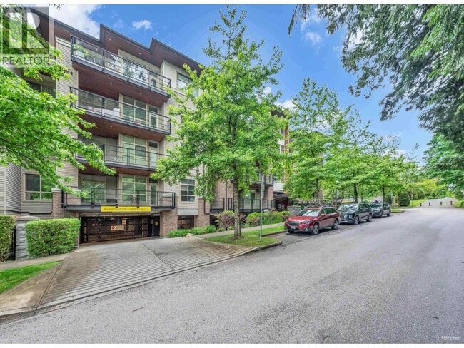 Building Photo - 6333 Larkin Dr