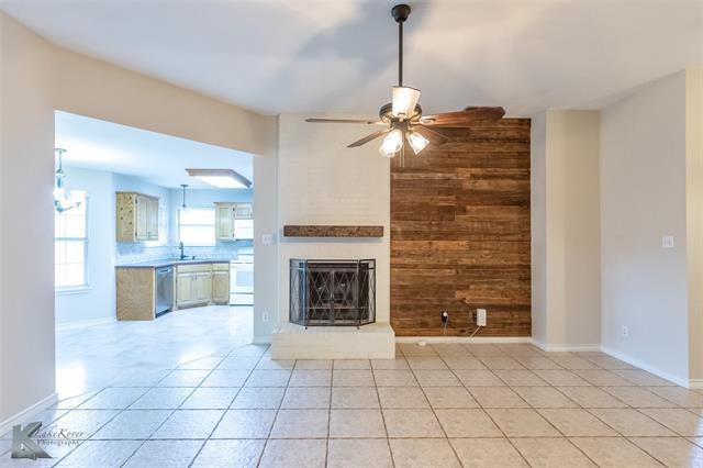 Foto del edificio - 3873 Duke Ln