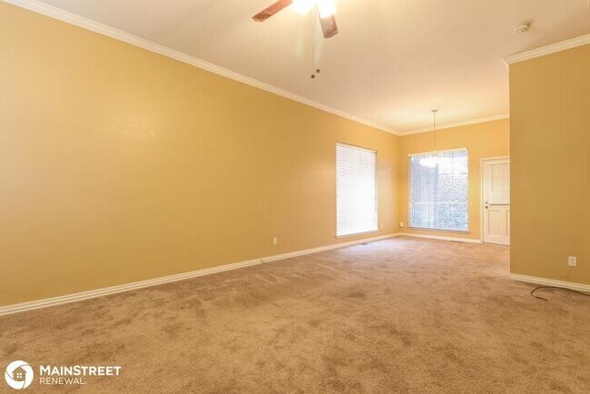 Foto del edificio - 2616 Shady Tree Ln, Edmond, OK 73013