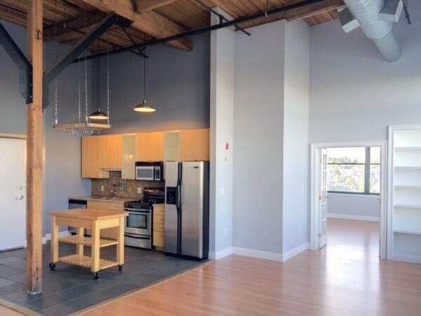 Foto del edificio - 60 Dudley St