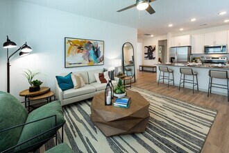 Building Photo - Inspire Homes Wildwood