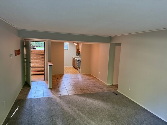 Building Photo - 6570 Chaffee Ct