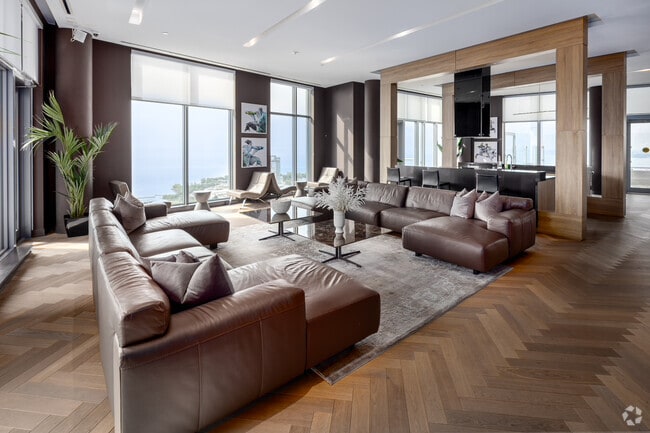 Catering Kitchen and Lounge - Novus