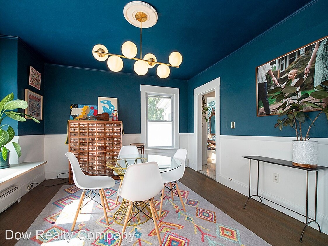 Primary Photo - 3 br, 2 bath House - 1562 Whitney Ave