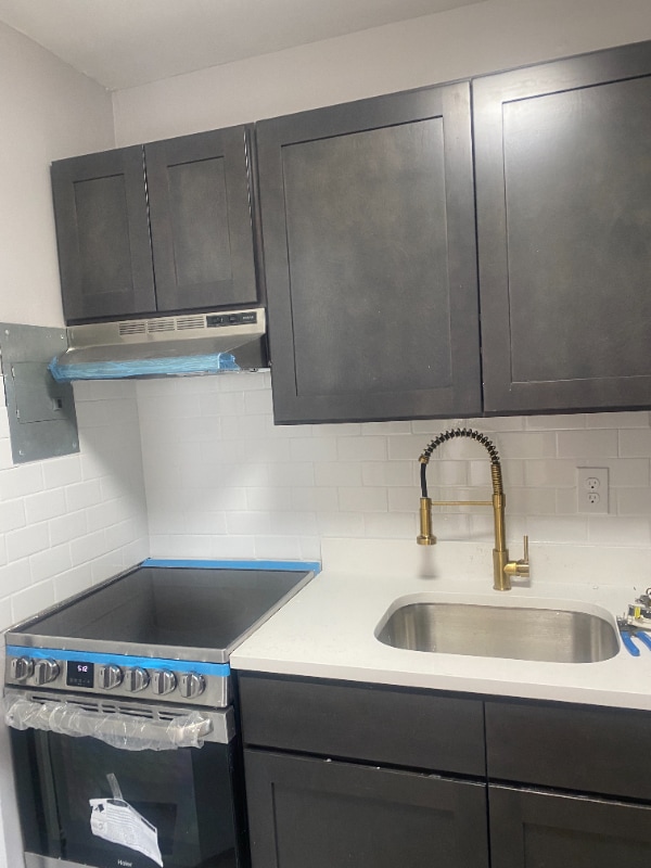 Building Photo - 363 Park Ave