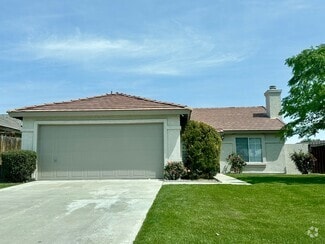Building Photo - 6416 Brahma St