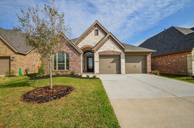 Building Photo - 1326 Watercrest Park Ln