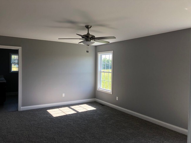 Building Photo - 7167 Seagraves Ct