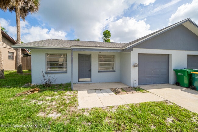 Building Photo - 1712 Stewart Pl