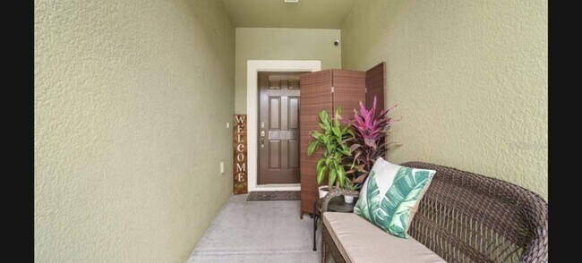 Foto del edificio - Town House 3/2.5 in Riverview