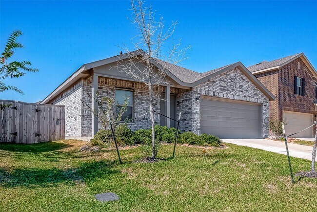 Foto del edificio - 18111 Robin Creek Dr