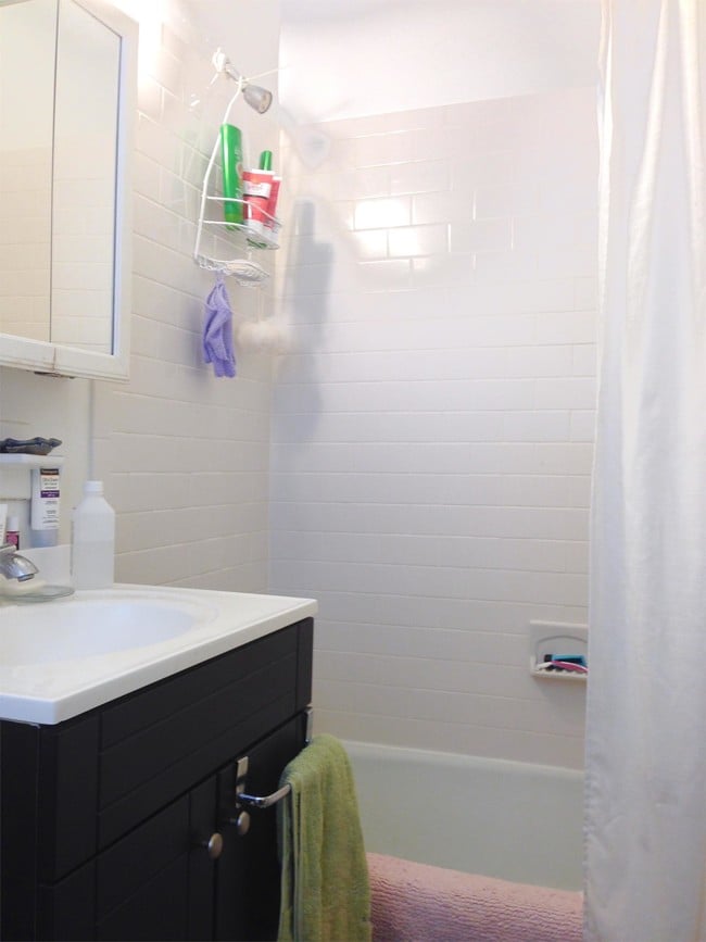 Building Photo - 412 3rd St NE