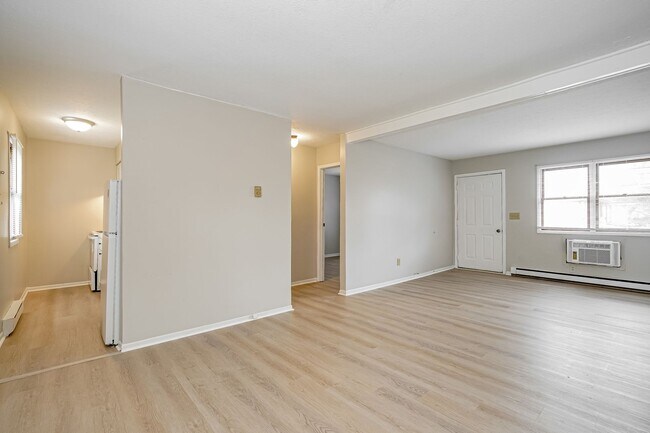 Foto del edificio - 207 N Madison Rd
